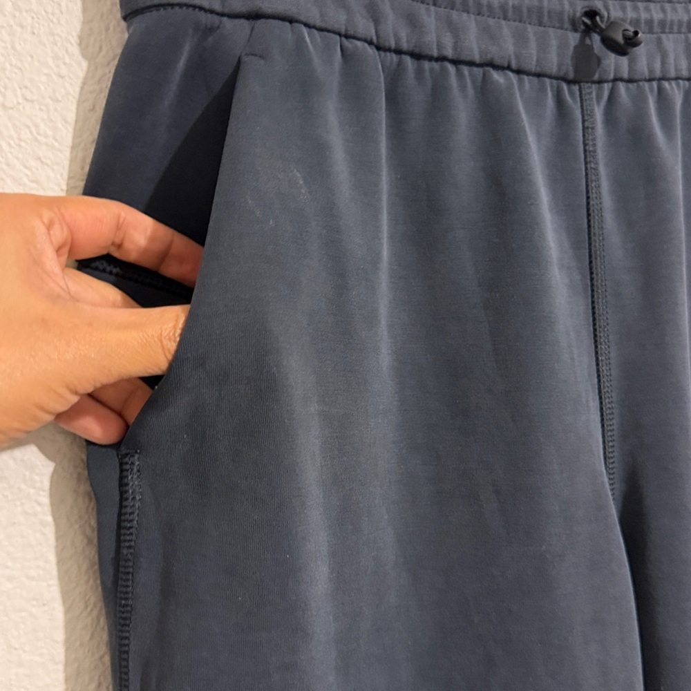 Lululemon Softstreme High-Rise Pant Short 28.5” Black Flowy Wide Leg - Picture 5 of 9